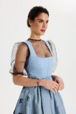 Dirndl LIVIA in Hellblau – Bild 6