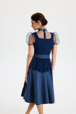Dirndl LIVIA in Nachtblau – Bild 6